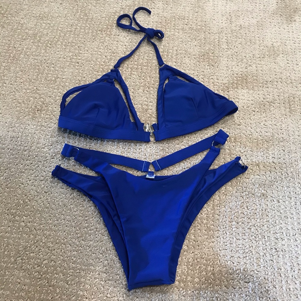 Blue strappy cutout bikini